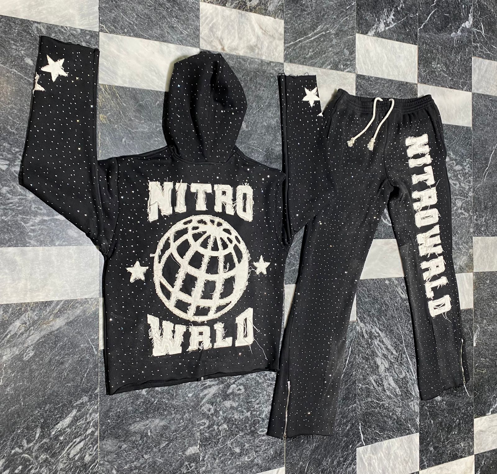 NITROWRLD VVS SUIT