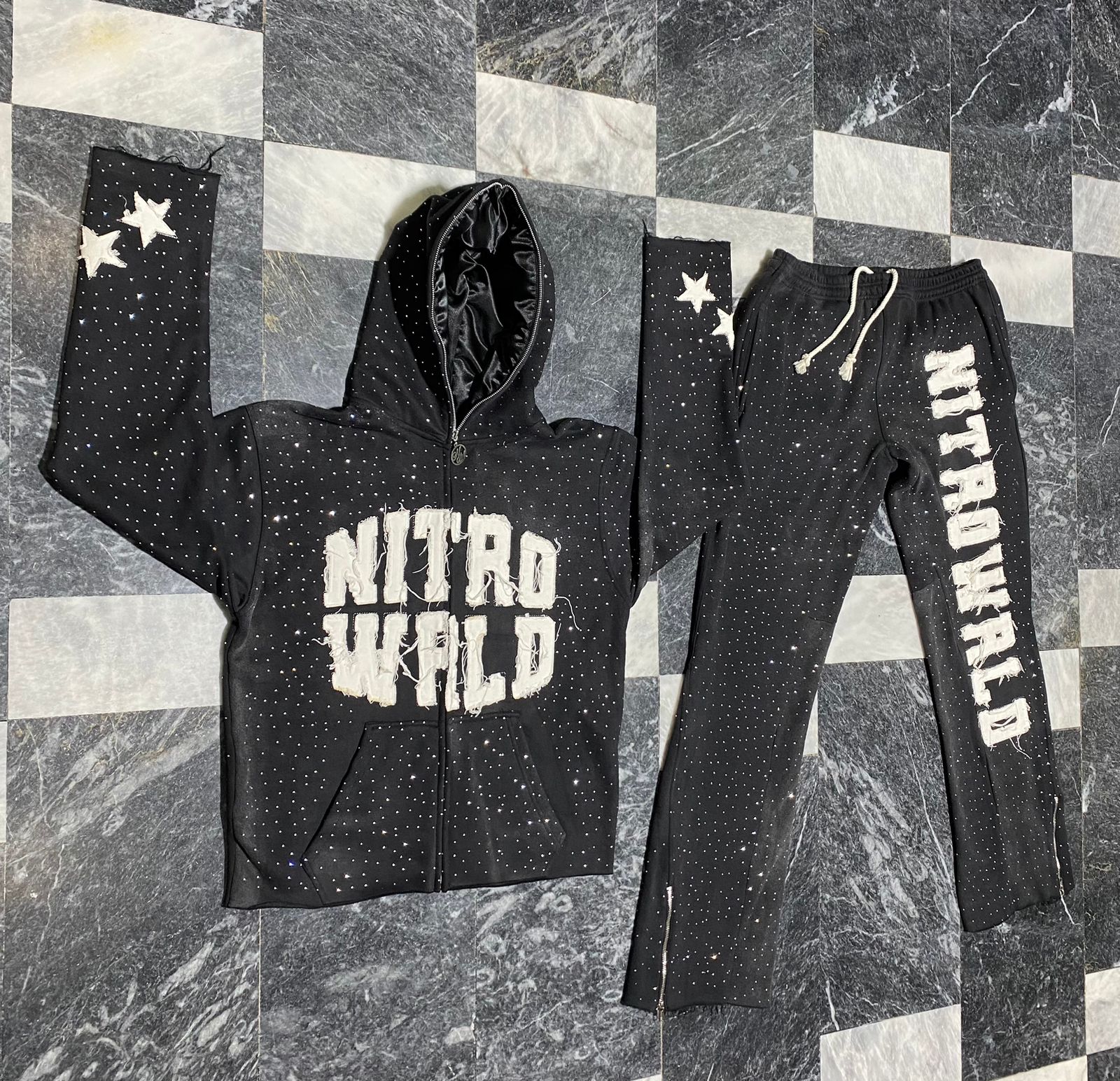 NITROWRLD VVS SUIT