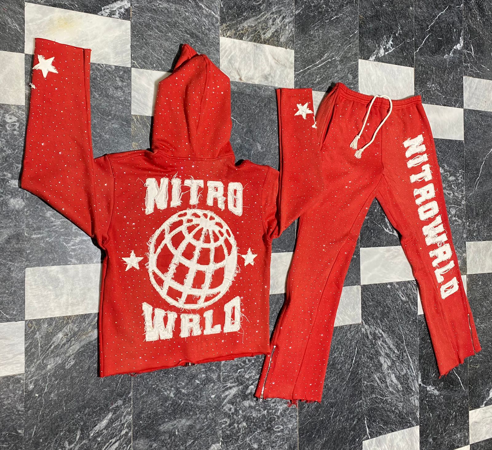 NITROWRLD VVS SUIT